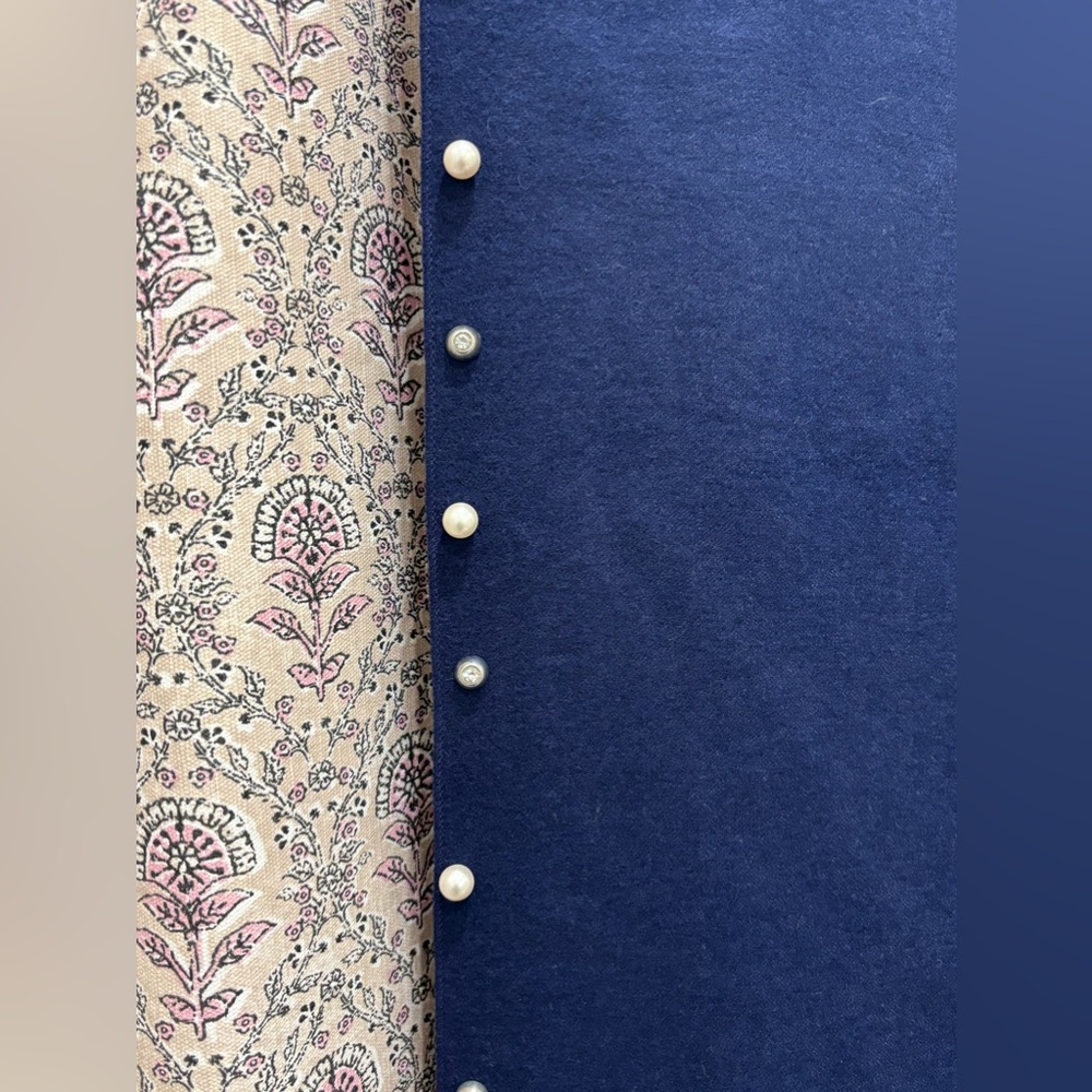 NWOT Beautiful Scarf with pearls and rhinestone embellishments blue oblong